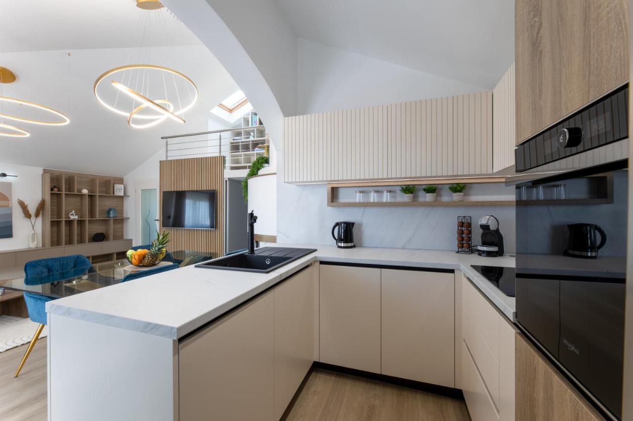 Apartment Aurelius สปลิท ภายนอก รูปภาพ
